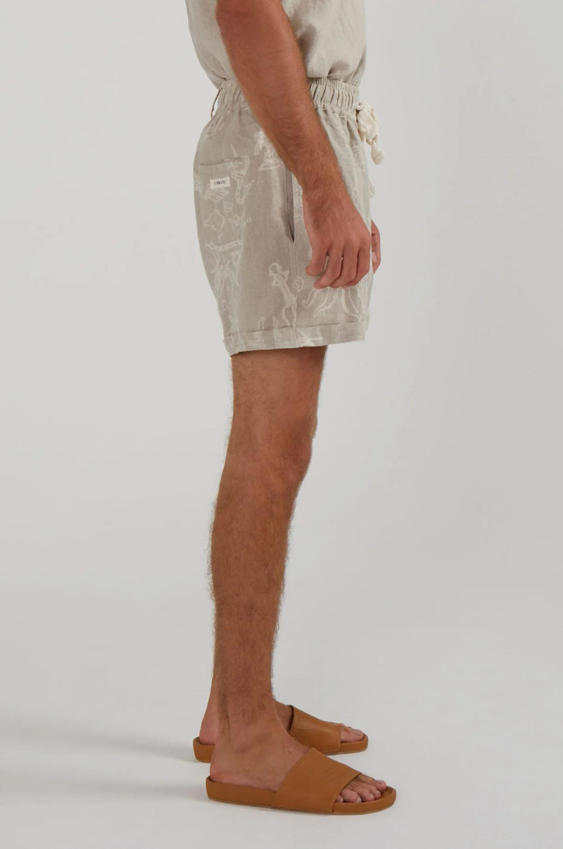 CUFFED LOUNGE LINEN SHORTS IN OAK TATTOO PRINT