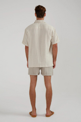 DATE NIGHT SHORT-SLEEVE LINEN SHIRT IN OAK STRIPE