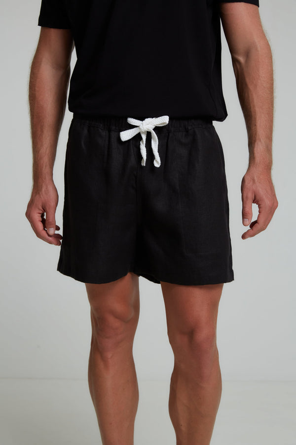 24/7 LOUNGE LINEN SHORTS IN BLACK